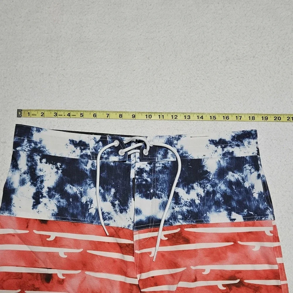 Psycho Tuna Mens Board Shorts Sz 34 Red‎ White Blue USA Surf Board Swim Trunks
